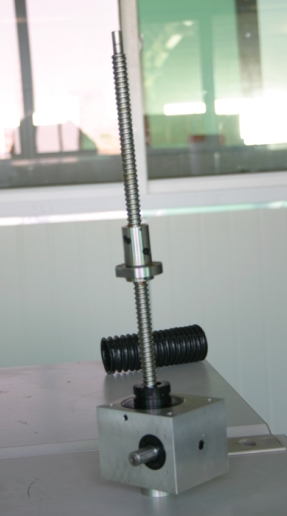 CS��΁݆�z�������C